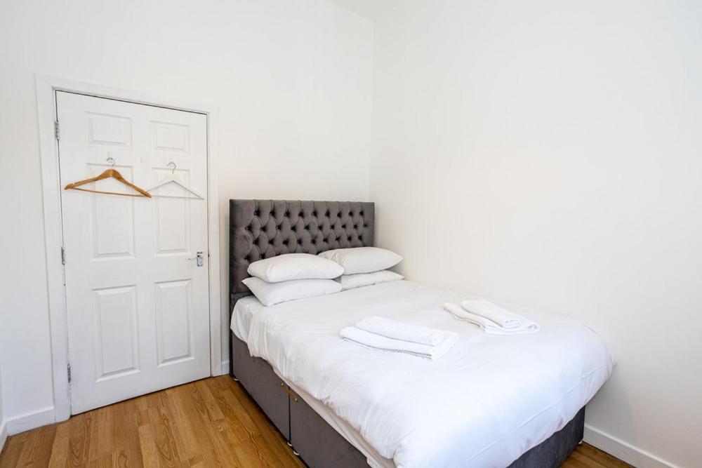 Central Liverpool L1 エクステリア 写真